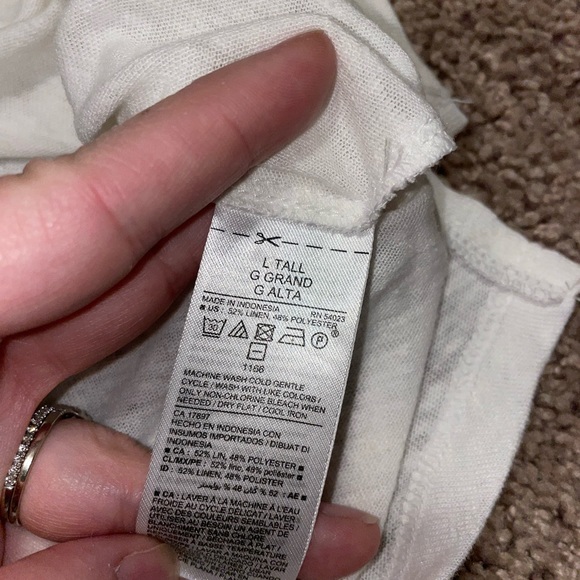 Old Navy Linen Tank - Picture 5 of 5